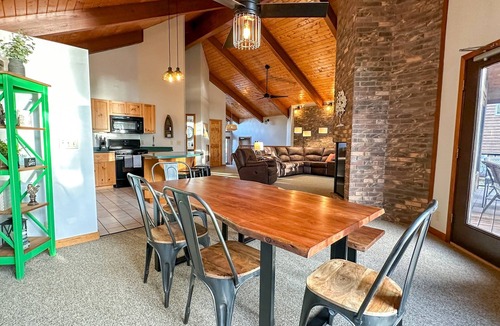 Grand Marais House | Devil Track Lake Home