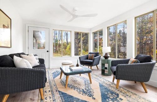 Traverse City House | Devils Dive · Devils Dive Estate