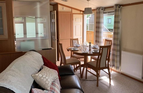 Hawick House | Devine's Caravan Sleeps 6 by River