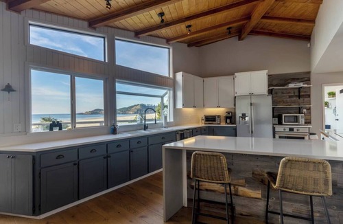 Newport House | Devon West