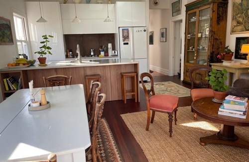 Stanley Point Villa | Devonport Sunny Villa for short term rental