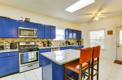 Spring House | Devonshire in Spring 3BR, 2.5BA home in quiet, peaceful neighborhood