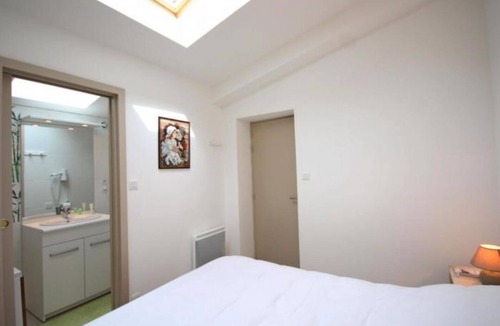 Saint-Martin-sur-Oust House | DEZANET FOR RENT.