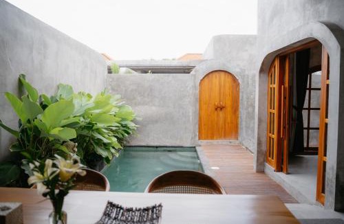 Kerobokan Villa | Dharman Royal Villas