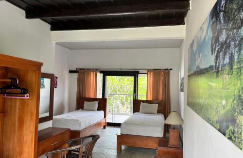 Purwakerti Hotel | Dhita Dive Bungalow