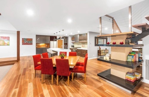 Echuca House | Dhungalla - Echuca Holiday Homes