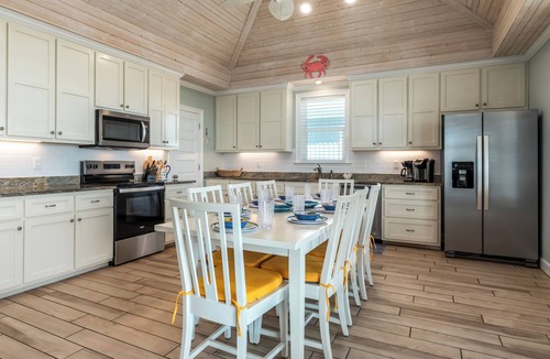 Dauphin Island House | DI Nest | Nightly stays starting May 10th. Gulf Front