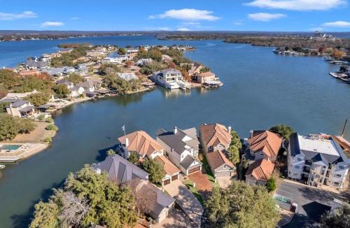 Horseshoe Bay West House | Diagonal Bay Escape with Concierge Services