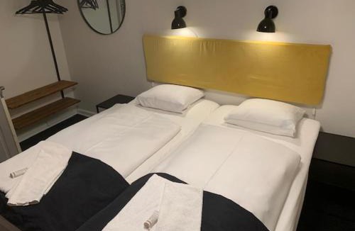 Give Hotel | Diagonalkroen