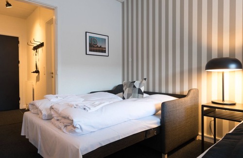 Give Hotel | Diagonalkroen