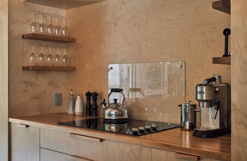 Chertsey Ski Chalet | Diamant Cache - Private Sauna Forest Chalet Total Disconnect