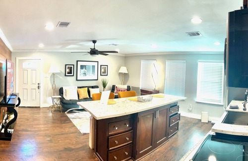 Memorial Apartment | Diamond At Tanglewood