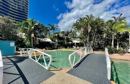 Mermaid Beach Apartment | Diamond Beach 165