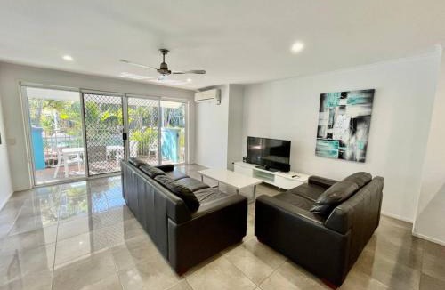Mermaid Beach Villa | Diamond Beach 46