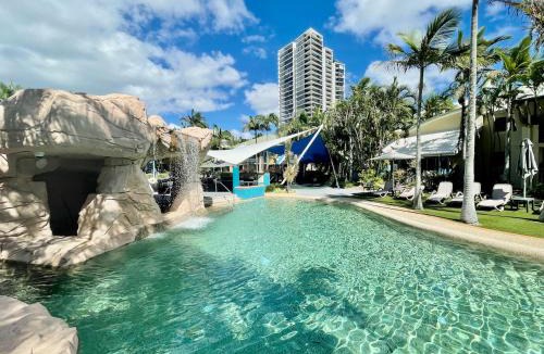 Mermaid Beach Apartment | Diamond Beach 84