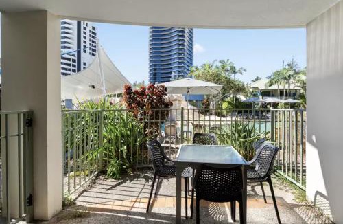Mermaid Beach Apartment | Diamond Beach 84