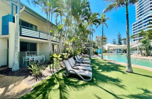 Mermaid Beach Apartment | Diamond Beach 98