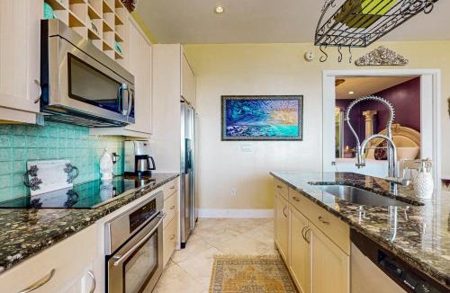 Galveston Apartment | Diamond Beach Resort Penthouse