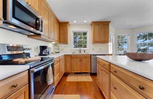 Prospect Harbor House | Diamond by the Sea! Oceanfront!