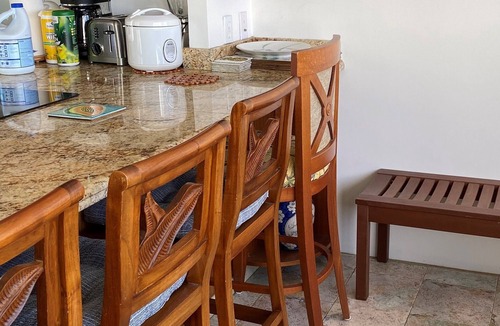 Diamond Head - Kapahulu - St. Louis Condo | Diamond Head Beach Hotel beautiful panoramic views 1 bdr oceanfront condo.