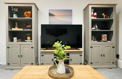 Tatenhill Apartment | Diamond in the Rough