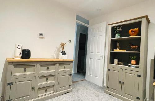 Tatenhill Apartment | Diamond in the Rough