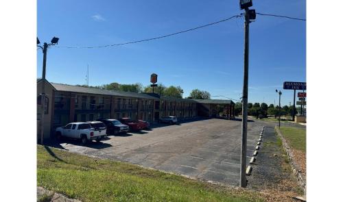 Forrest City Hotel | Diamond Inn Forrest City I-40