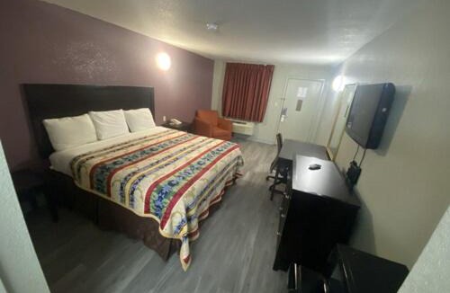 Forrest City Hotel | DIAMOND INN