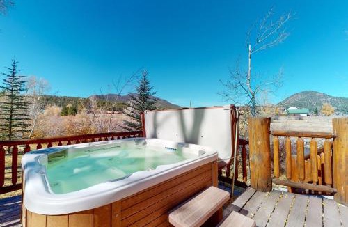 South Fork House | Diamond J's Riverside Retreat