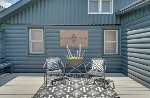 Tustin Cabin | Diamond Lake Waterfront Cabin w/Deck + Dock!