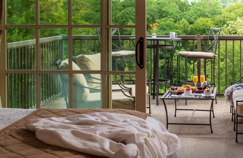 Saugerties Hotel | Diamond Mills Resort