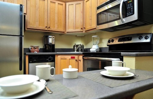 Brian Head Villa | Diamond Resorts Cedar Breaks Lodge & Spa - Studio Accessible Roll-in Shower
