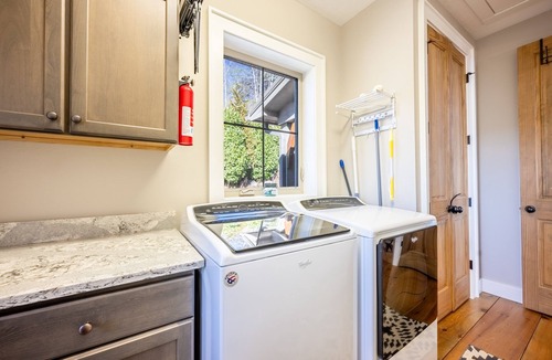 Sapphire House | Diamond Ridge: Modern Luxury, Ultimate Long-Range Mountain Views