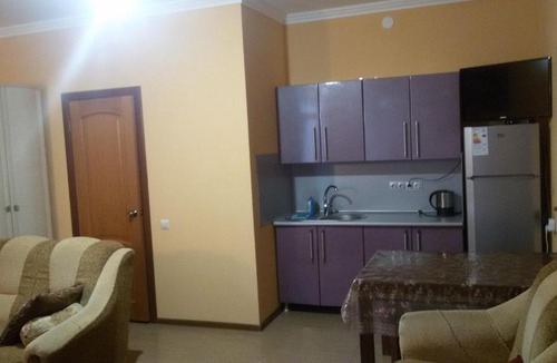 Vesyoloe House | Diana Guest House