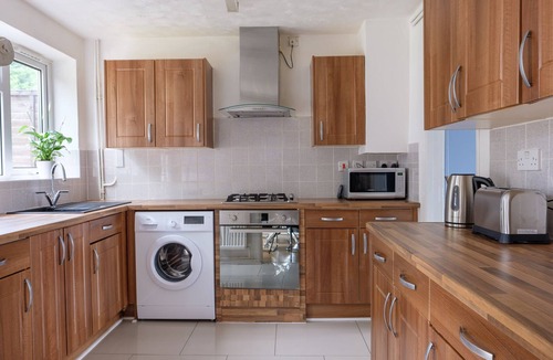 Crawley House | Dickens House