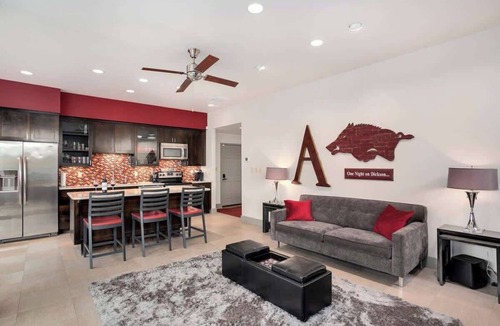 Fayetteville Condo | Dickson St Condo - On Dickson Street - Walkable