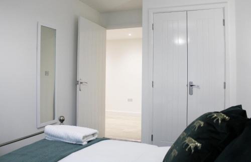 Didcot Apartment | Didcot - Private Flat with Garden & Parking 07