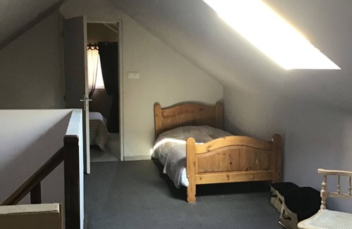 Dieppe Hotel | Dieppe center, spacious townhouse