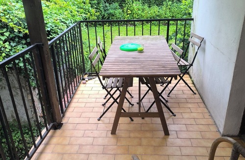 Dieppe Apartment | Dieppe Centre. Large 3 bedroom apartment with terrace
