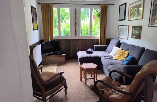 Dieppe Apartment | Dieppe Centre. Large 3 bedroom apartment with terrace