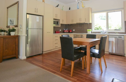 Harrietville House | DIEUDONNE: Harrietville