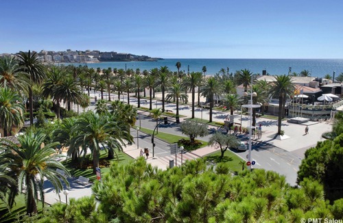 Salou City Centre Apartment | DIFFERENTFLATS ACANTILADOS