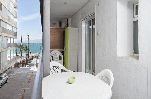 Salou City Centre Apartment | DIFFERENTFLATS Acantilados