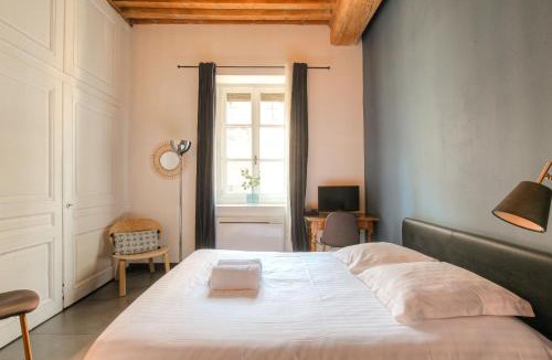 Carnot - Gailleton Apartment | Dify Apartment Ainay