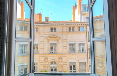 Carnot - Gailleton Apartment | Dify Apartment Ainay