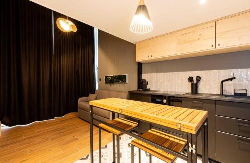 1st Arrondissement Apartment | DIFY Bicyclette - Hotel de Ville