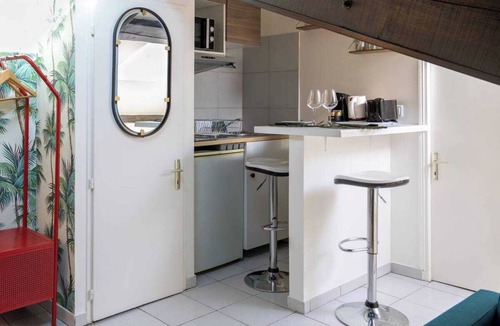 2nd Arrondissement Apartment | Dify Dugas Montbel - Peninsula