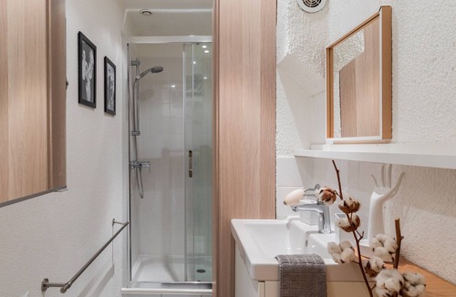 Saint Michel - Mairie Apartment | DIFY Sebastien Gryphe - Jean Macé