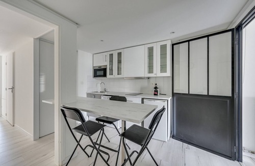 7th Arrondissement Apartment | DIFY Splendide - Jean Macé