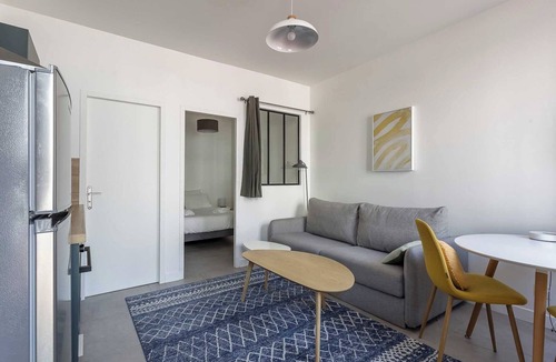 Charpennes - Charmettes Apartment | DIFY Wilson - Villeurbanne